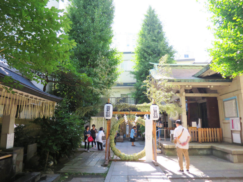 銀杏岡八幡神社の茅の輪